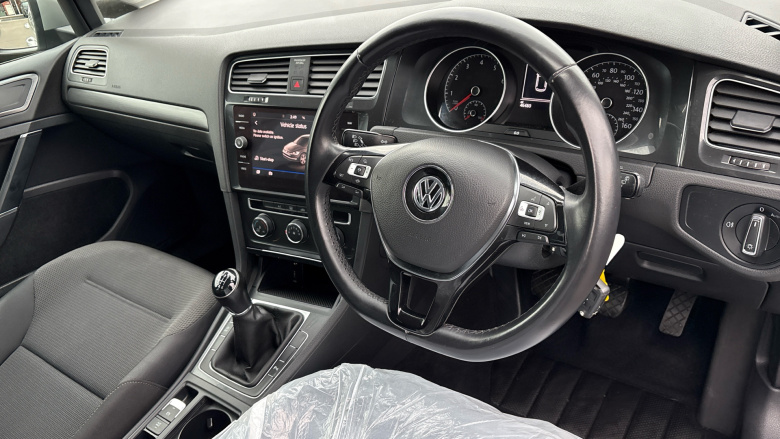 Volkswagen Golf 1.5 TSI EVO SE [Nav] 5dr Petrol Hatchback
